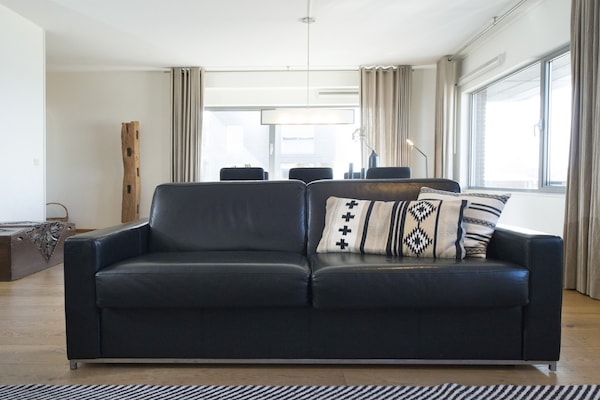 Foto van Luxe appartement in Scheveningen Haven - Vakantiehuis in Den Haag - LivingRoom