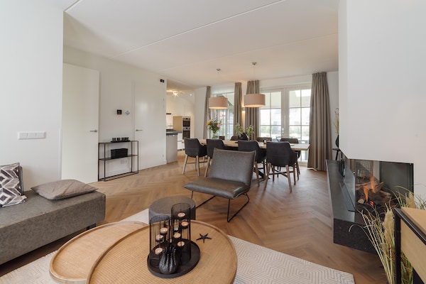 Foto van Villa in Zeeland bij schone stranden - Vakantiehuis in Colijnsplaat - LivingRoom