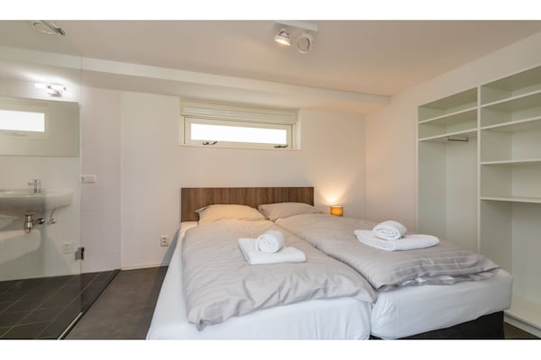 Foto van Vakantiehuis in Renesse bij het Strand - Vakantiehuis in Renesse - BedRoom