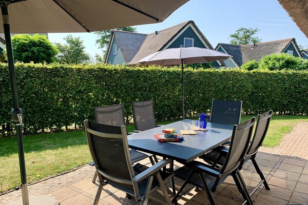 Foto van 6-persoons vakantiehuis met tuin - Vakantiehuis in Sint Maartenszee - TerraceBalcony