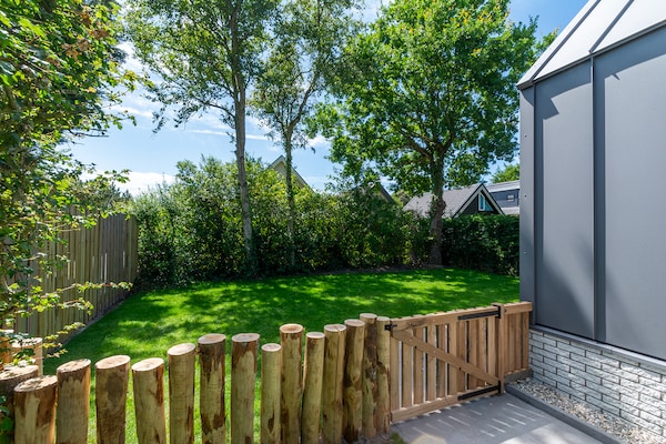 Foto van Luxe vakantiehuis aan zee - Vakantiehuis in Sint Maartenszee - GardenSummer
