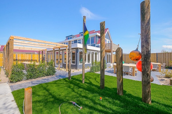Foto van Groepsreisje Callantsoog | Strand - Vakantiehuis in Callantsoog - ExteriorSummer