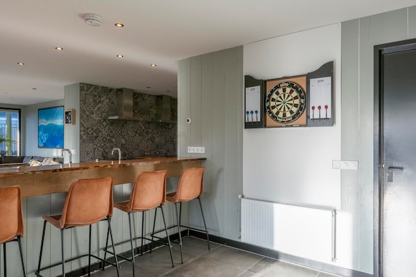 Foto van Groepsreisje Callantsoog | Strand - Vakantiehuis in Callantsoog - DiningRoom