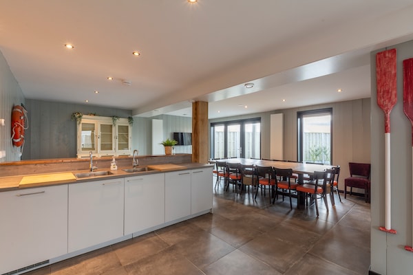 Foto van Groepsreisje Callantsoog | Strand - Vakantiehuis in Callantsoog - Kitchen