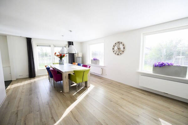 Foto van De wortels van Beach Villa - Vakantiehuis in Callantsoog - Untagged