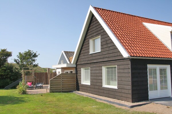Foto van De wortels van Beach Villa - Vakantiehuis in Callantsoog - Untagged