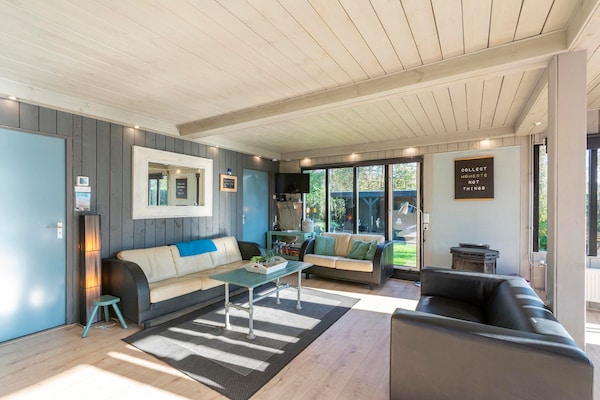 Foto van Familiehuis Julianadorp - Vakantiehuis in Julianadorp aan Zee - LivingRoom