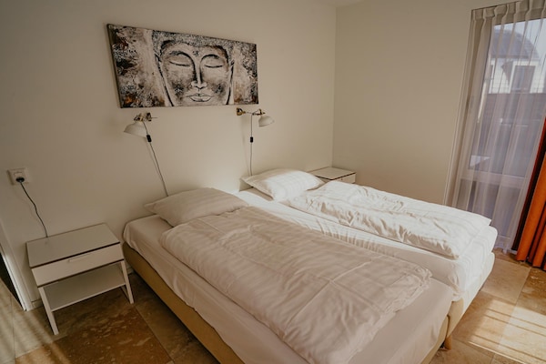 Foto van Appartement in Egmond aan Zee bij Strand - Vakantiehuis in Egmond aan zee - BedRoom