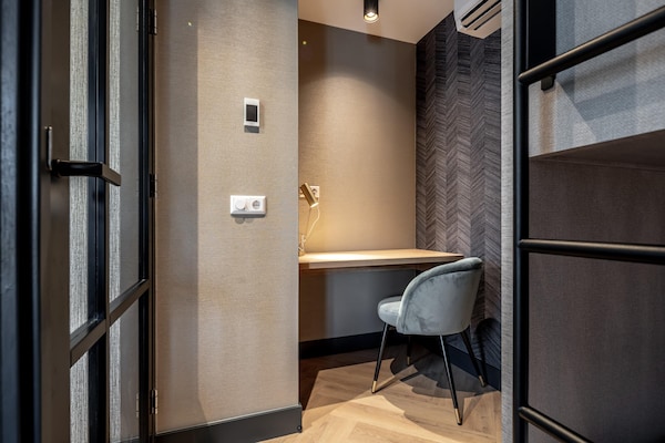 Foto van Stijlvol Delfts Appartement - Vakantiehuis in Delft - Landing