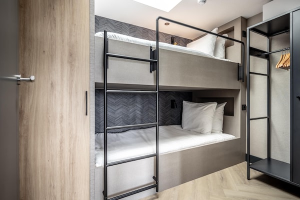 Foto van Stijlvol Delfts Appartement - Vakantiehuis in Delft - BedRoom