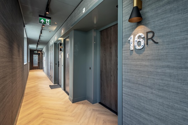 Foto van Stijlvol Delfts Appartement - Vakantiehuis in Delft - HallReception