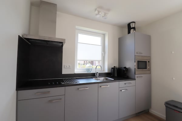 Foto van Vakantiehuis in Zuid-Holland vlakbij Rotterdam - Vakantiehuis in Simonshaven - Kitchen