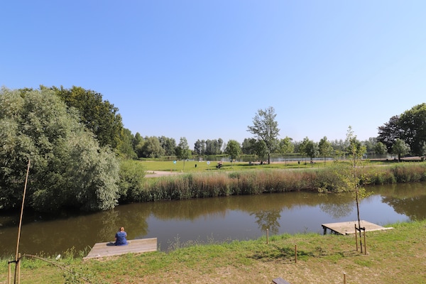 Foto van Vakantiehuis in Zuid-Holland vlakbij Rotterdam - Vakantiehuis in Simonshaven - AreaSummer5KM