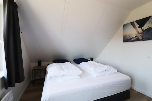 Foto van Vakantiehuis in Zuid-Holland vlakbij Rotterdam - Vakantiehuis in Simonshaven - BedRoom