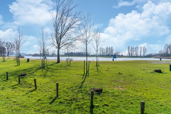 Foto van Vakantiehuis in Zuid-Holland vlakbij Rotterdam - Vakantiehuis in Simonshaven - AreaSummer20KM