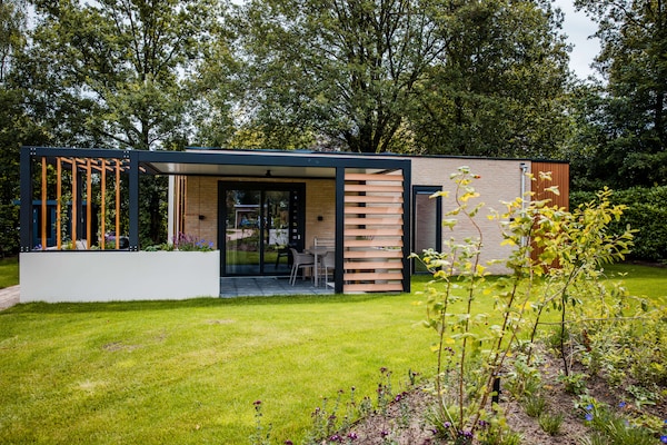 Foto van Vakantiehuis in Veluwe vlakbij nationaal park - Vakantiehuis in Voorthuizen - ExteriorSummer