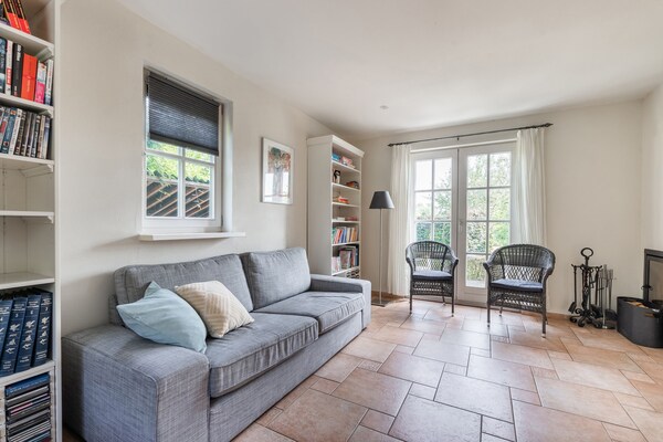 Foto van Exclusieve villa in Zeewolde met ruim terras - Vakantiehuis in Zeewolde - LivingRoom