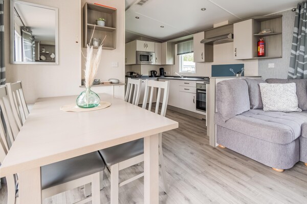 Foto van Luxe chalet met tuin op rustige locatie in Renesse - Kitchen