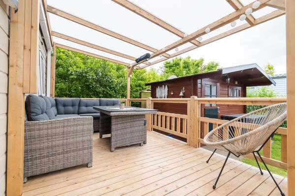 Foto van Luxe chalet met tuin op rustige locatie in Renesse - TerraceBalcony