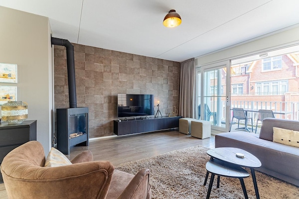 Foto van Luxe appartement in Koudekerke met sauna - Vakantiehuis in Koudekerke - LivingRoom