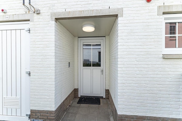 Foto van Luxe appartement dicht bij het strand - Vakantiehuis in Koudekerke - HallReception