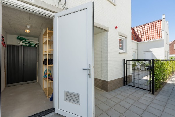 Foto van Luxe appartement dicht bij het strand - Vakantiehuis in Koudekerke - HallReception