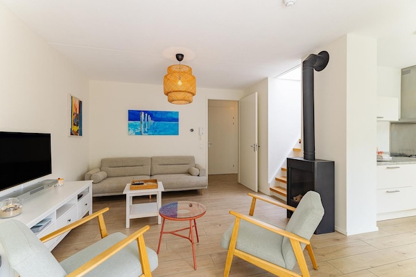 Foto van Luxe appartement dicht bij het strand - Vakantiehuis in Koudekerke - LivingRoom
