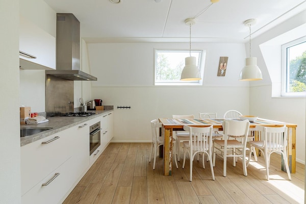 Foto van Luxe appartement dicht bij het strand - Vakantiehuis in Koudekerke - Kitchen