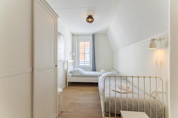 Foto van Luxe appartement dicht bij het strand - Vakantiehuis in Koudekerke - BedRoom