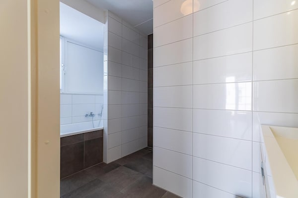 Foto van Luxe appartement dicht bij het strand - Vakantiehuis in Koudekerke - BathRoom