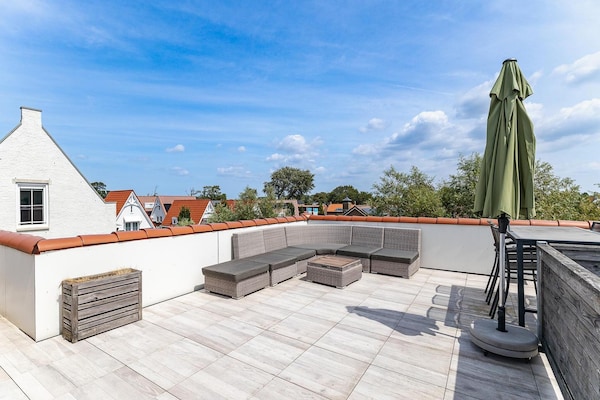 Foto van Luxe appartement dicht bij het strand - Vakantiehuis in Koudekerke - TerraceBalcony