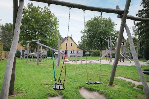 Foto van 6-persoonshuis met prachtige tuin - Vakantiehuis in Wemeldinge - GardenSummer