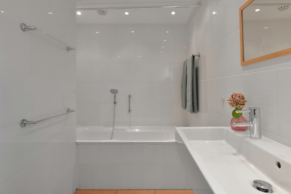 Foto van Bungalow bij Veerse Meer voor watersport - Vakantiehuis in Kamperland - BathRoom