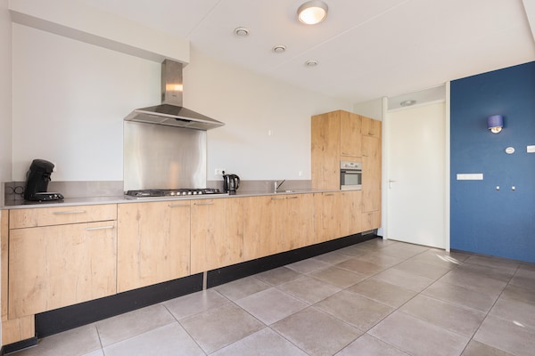 Foto van Vakantiehuis in Zeeland bij Noordzeestrand - Vakantiehuis in Nieuwvliet - Kitchen