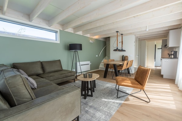 Foto van Duinlodge op vakantiepark, strand op 1,3 km - Vakantiehuis in Cadzand - LivingRoom