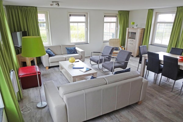 Foto van Huis in Nederland voor 8 personen - Vakantiehuis in Breskens - 