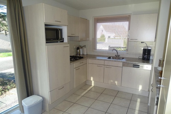 Foto van Huis in Breskens bij het Strand - Vakantiehuis in Breskens - Kitchen
