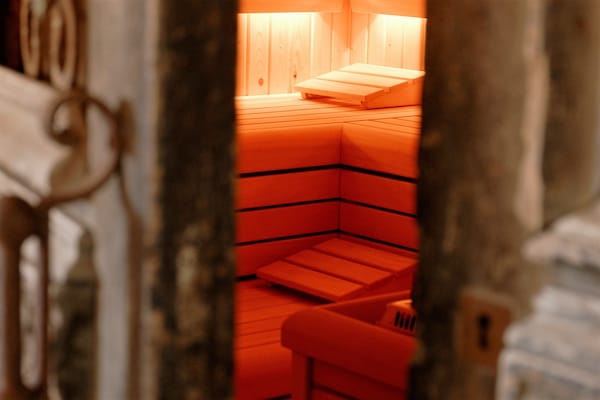 Foto van Groepsverblijf met privézwembad en sauna - Vakantiehuis in Alphen - Wellness