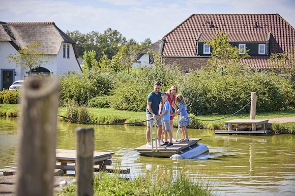 Foto van Boerderij in Limburg met privé sauna - Vakantiehuis in Roggel - ParkFacilities