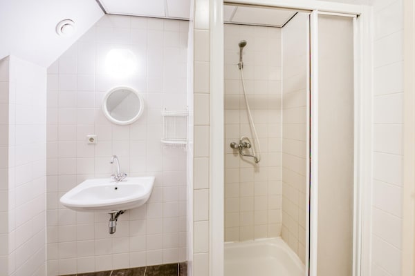 Foto van Groepsretraite in Mesch - Vakantiehuis in Mesch-Eijsden - BathRoom