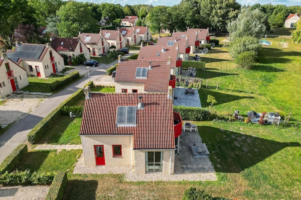 Foto van 6-pers. sauna bungalow aan het meer - Vakantiehuis in Ewijk - AreaSummer5KM