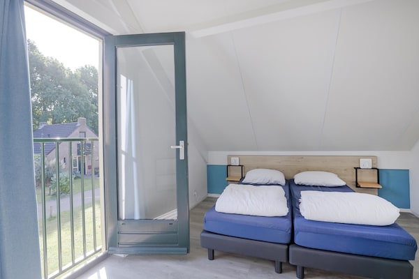 Foto van Rustige bosbungalow voor 6 personen - Vakantiehuis in Ewijk - BedRoom