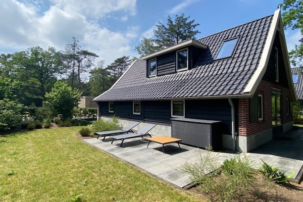 Foto van Comfortabele en toegankelijke villa voor 8p - Vakantiehuis in Otterlo - ExteriorSummer