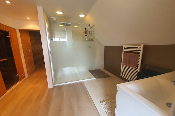 Foto van Boerderijverblijf nabij Bronkhorst - Vakantiehuis in Steenderen - BathRoom