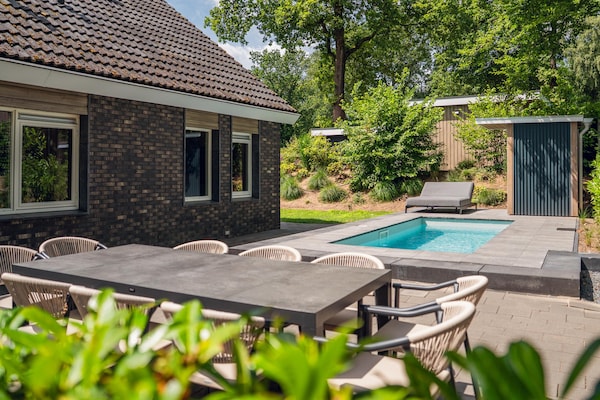 Foto van Wellnesshuis met hottub - Vakantiehuis in Hoenderloo - ExteriorSummer