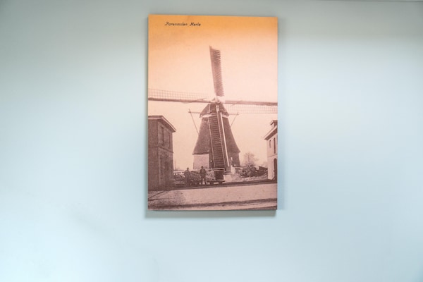Foto van 2 modern verbouwde vakantiehuisjes naast elkaar in landelijke omgeving - Ambiance