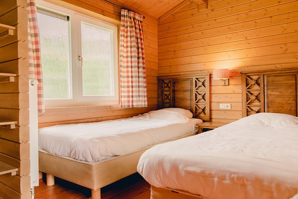 Foto van Luxe berglodge voor 6 personen - Vakantiehuis in Slagharen - BedRoom