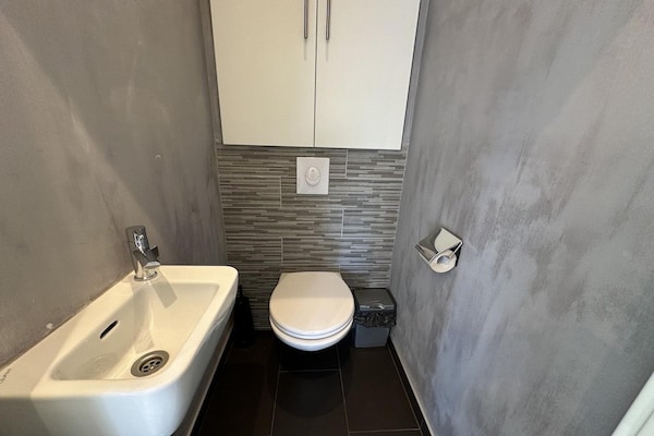 Foto van Chalet in Biddinghuizen, zwembadfaciliteiten - Vakantiehuis in Biddinghuizen - BathRoom