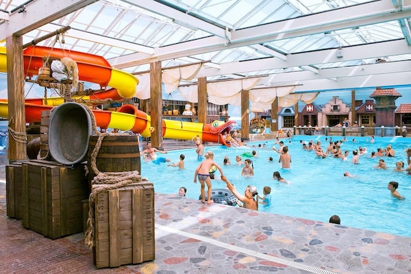 Foto van Chalet in Biddinghuizen, zwembadfaciliteiten - Vakantiehuis in Biddinghuizen - Facilities
