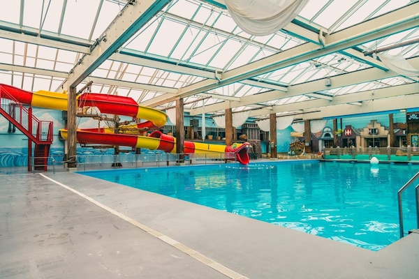 Foto van Chalet in Biddinghuizen, zwembadfaciliteiten - Vakantiehuis in Biddinghuizen - Facilities